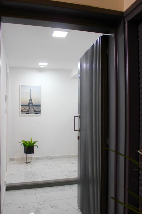 Amalia Residences Nicosia Exterior photo