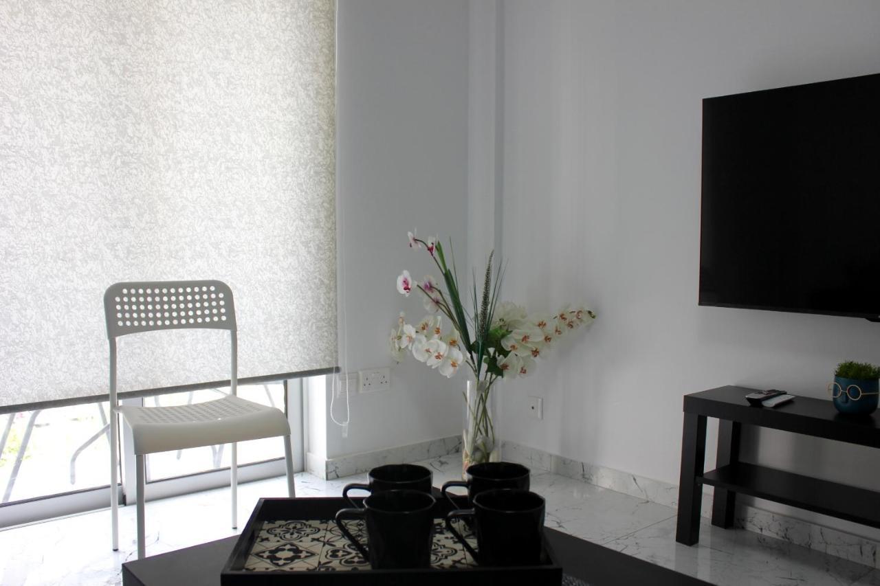 Amalia Residences Nicosia Exterior photo